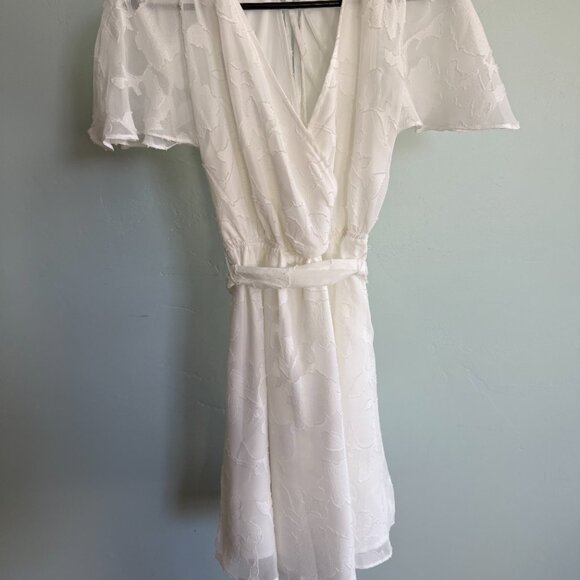 Lulus Flutter Forever White Burnout Jacquard Flutter Sleeve Mini Dress - Size XS - Picture 2 of 4